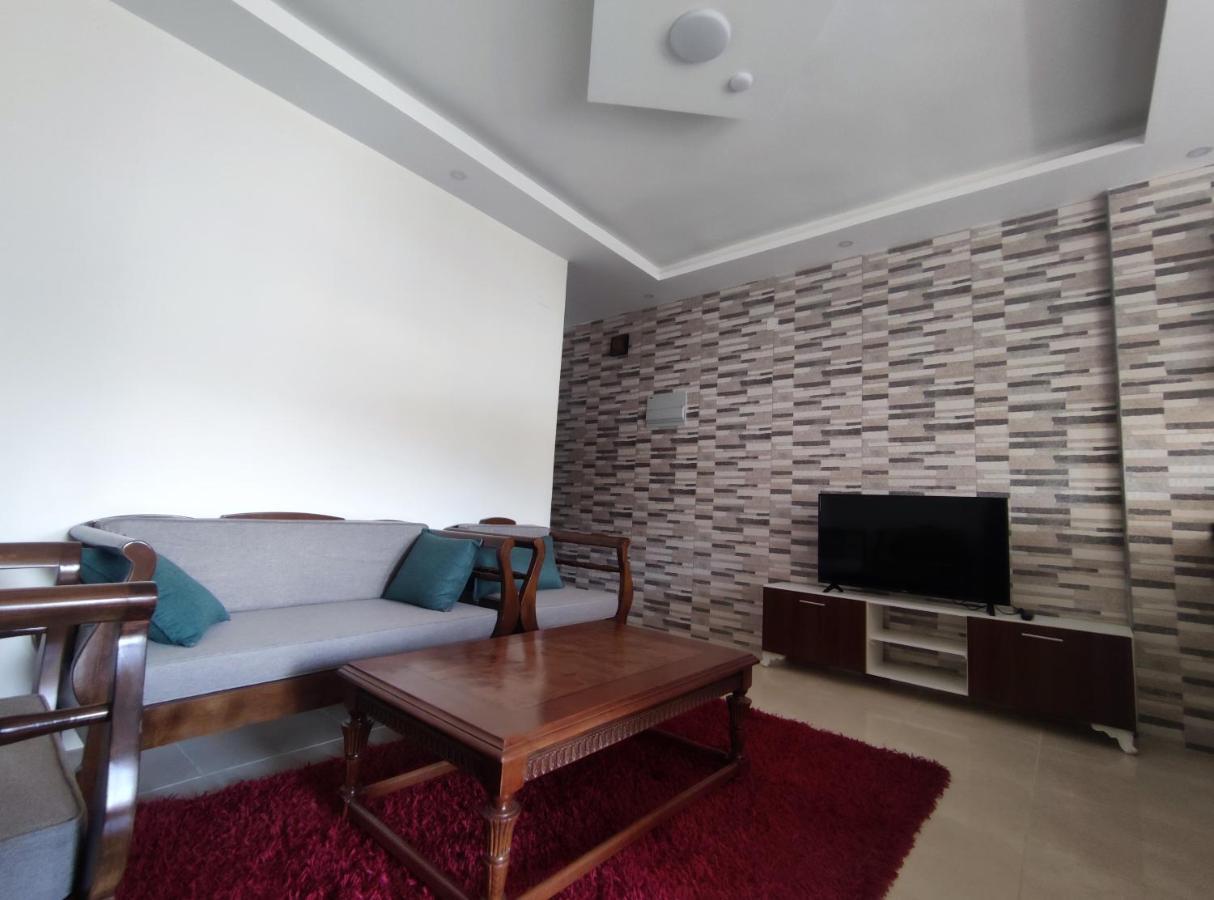 Red Rose City Apartment Wadi Musa Exterior foto